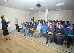 Aile Eğitimi Seminerleri Başlıyor