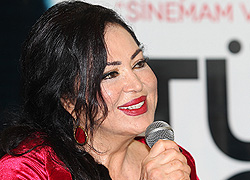 Türkan Şoray Hayranları İle Buluştu