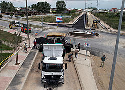 Erbakan Bulvarı'nda Asfalt Başladı