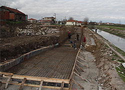 Köprü İnşaatı Hızla İlerliyor