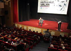 Sır, Anne ve Babada Gizli