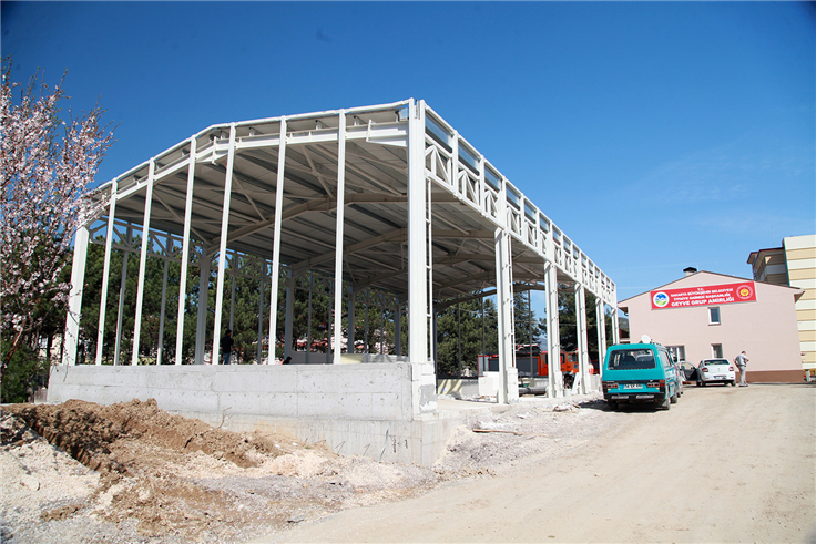 Geyve İtfaiyesi’ne 5 Araçlık Yeni Garaj
