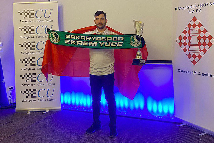 Büyükşehir satranç sporcusu Avrupa Şampiyonu oldu