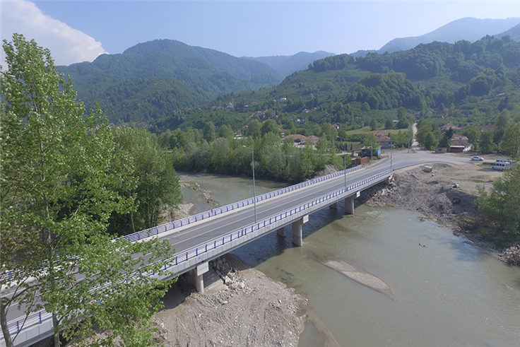 Yeni köprülerle güvenli ulaşım
