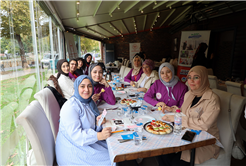 Anne adayları Normal Doğum Haftası’nda nefes, hareket ve farkındalıkla buluştu