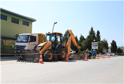Arifiye Atatürk Caddesi’nin içmesuyu hattı Büyükşehir ile yenileniyor