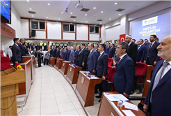 Yusuf Alemdar başkanlığında ilk meclis: “Sakarya’nın kalkınması, milletimizin refahı için yorulmadan çalışacağız”