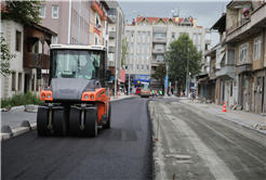 Erenler’in o caddesinde asfalt çalışmaları başladı