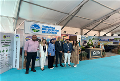 Büyükşehir’in sıfır atık ve iklim değişikliğiyle mücadele çalışmaları ÇEVREFEST’te ilgi odağı oldu