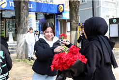 Büyükşehir ekiplerinden vatandaşlara bayram tebriği