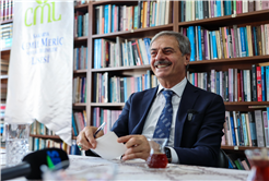 Başkan Alemdar gençler için 3 farklı çalışmayı anlattı ve öğrencilere çağrı yaptı: “Kendi hikâyenizi, kendiniz yazın” 