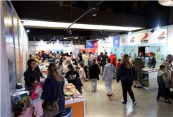 Sakarya Çocuk Edebiyatı Fuarı hafta sonunda doldu taştı