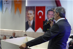 Yusuf Alemdar Karapürçek'te vatandaşla hasret giderdi: “Birlik, beraberlik ve kardeşlikle her mahalleye dokunacağız”
