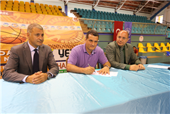 Büyükşehir Basket Lig’deki İlk Maçına Hazır