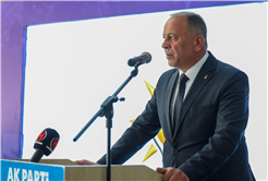 “İnsanımıza yakışır bir Akyazı’yı birlikte inşa ediyoruz”