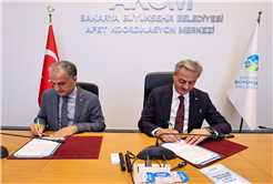 Sapanca Gölü için bilim ışığında yeni koruma kalkanı: Büyükşehir ile SAÜ arasında imzalar atıldı