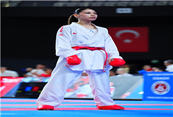 Zümra Rezzan İm Avusturya’da Türk Bayrağı’nı dalgalandıracak