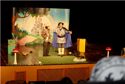 Minikler “Don Kişot” ile eğlenceye doydu