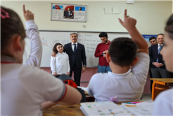 Minik Ravza arkadaşlarına verdiği ‘Yusuf Alemdar’ı getireceğim’ sözünü tuttu