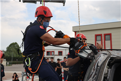 Gerçek sahnelerin aynısını yaşadılar: Geleceğin ateş savaşçıları nefes kesti…
