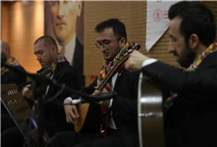 Müzikseverler Ziya Taşkent’te ‘türkülerle’ Sakarya’nın mazisine gitti
