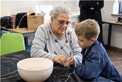 Ara tatilin en renkli programı: Anne ve çocuklar SAMEK’te birlikte üretti