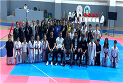 Büyükşehir’in altyapı sporcularından 82 madalya