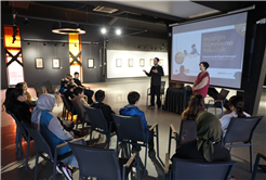 Çocuklara OSM’de müziğin dünyasına yolculuk yaptı