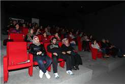 Özel Gösterimler Devam Ediyor