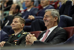 “Tüm imkânlarımızı gençlerimiz için seferber etmeye devam edeceğiz”