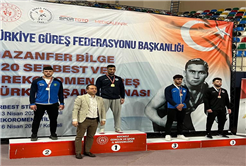 Büyükşehir güreşçileri Türkiye Şampiyonası’na damga vurdu