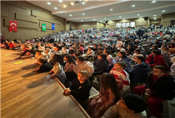 Büyükşehir Karasu’da çocukları rengârenk bir Ramazan şenliğinde buluşturdu