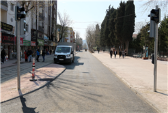 Çark Caddesi şimdi yeni yüzüyle: Kaldırım, yürüyüş yolu ve asfalt tamam