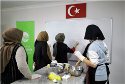Büyükşehir’den Arifiye’ye profesyonel mutfak atölyesi