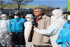 Dezenfekte ekipleri yoğun şekilde çalışıyor