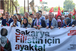 Yusuf Alemdar Filistin için sokağa dökülen binlerce Sakaryalıyla: "Filistin hepimizin davasıdır"