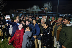Gençler için Kapalı Spor Salonu, Bilim Merkezi, Kütüphane…