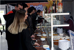 Kampüs Mutfak ilk haftadan gençlerin ilgi odağı oldu