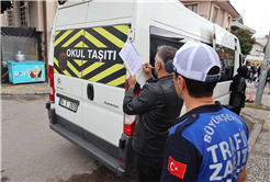 Büyükşehir zabıtasından okul servislerine denetim
