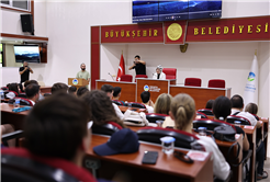 Büyükşehir’in ‘dirençli şehir’ hedefi farklı renklerden gencin ilgi odağı oldu