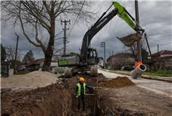 Karakamış Mahallesi’ne 3 bin 500 metrelik yağmursuyu hattı kısa sürede kazandırıldı