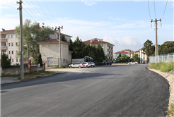 Serdivan Kolej Sokak sıcak asfaltla buluştu
