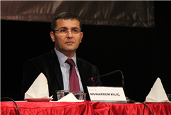 Kadim Geleneğin Yorumcu Müslüman Aklı: İbn Rüşd