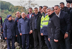“Devletimizin tüm imkanlarıyla Sakarya’da afetin izlerini sileceğiz”