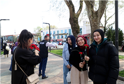 Büyükşehir ekiplerinden vatandaşlara bayram tebriği