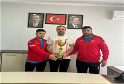 Büyükşehir’in güreşçileri Olimpiyat Oyunları’na katılacak
