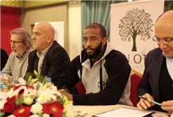 Tecrübeli Amerikalı Büyükşehir Baskette