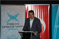 “İlim ve irfan sahibi gençler ülkemizin umududur”