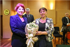 Ziya Taşkent anısına adını taşıyan salonda unutulmaz bir gece