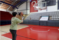 Sakarya’da çocuklar sporun her dalında dolu dolu bir yaz tatiline başladı 